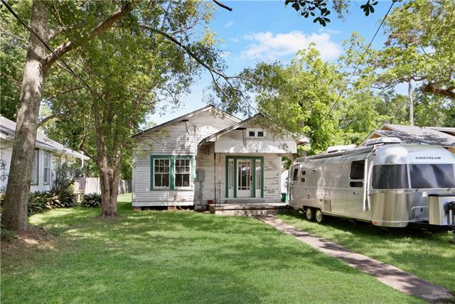 540 Lafitte St, Mandeville, LA for sale Primary Photo- Image 1 of 3