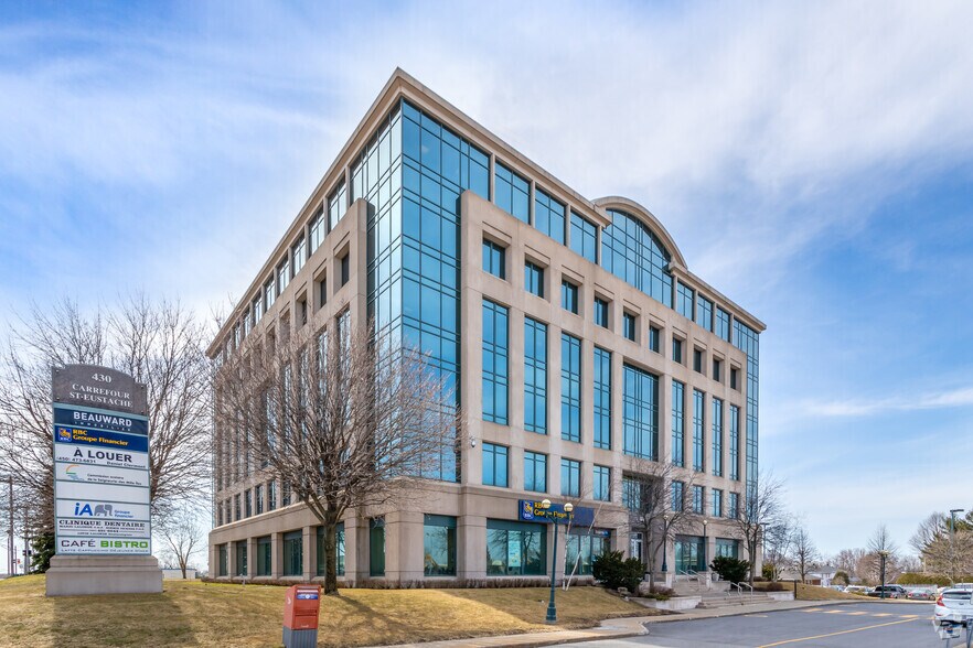 430 Boul Arthur-Sauvé, St-Eustache, QC à vendre - Photo du bâtiment - Image 1 de 1
