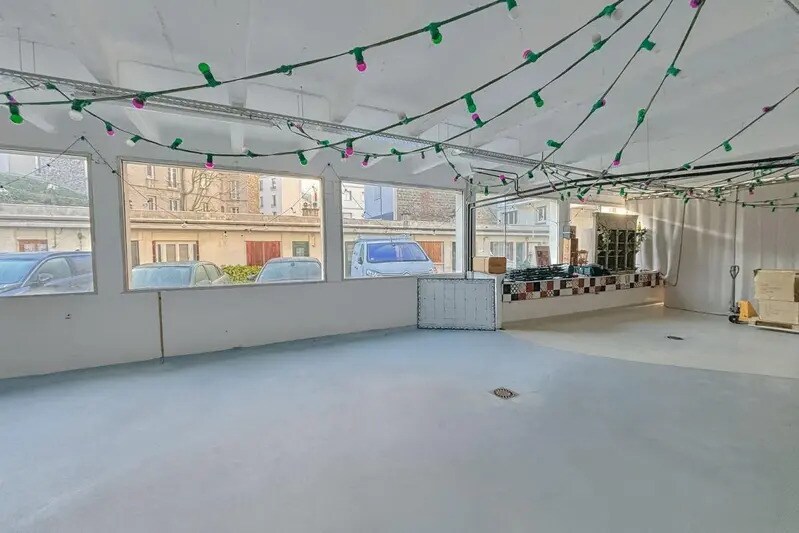 Industrial in Boulogne-Billancourt for lease - Interior Photo - Image 1 of 6
