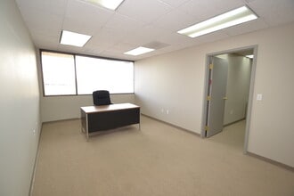 3595 E Fountain Blvd, Colorado Springs, CO for lease Interior Photo- Image 1 of 18