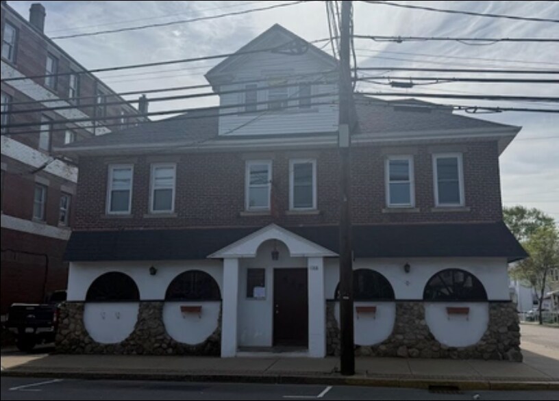 1086 Washington St, Norwood, MA à vendre - Photo du bâtiment - Image 2 de 11