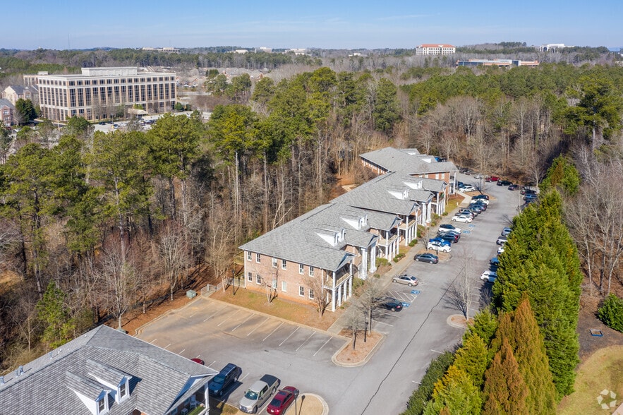 11300 Atlantis Pl, Alpharetta, GA for lease - Aerial - Image 2 of 2
