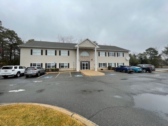 1268 Route 37 W, Toms River, NJ à louer - Photo du bâtiment - Image 2 de 5