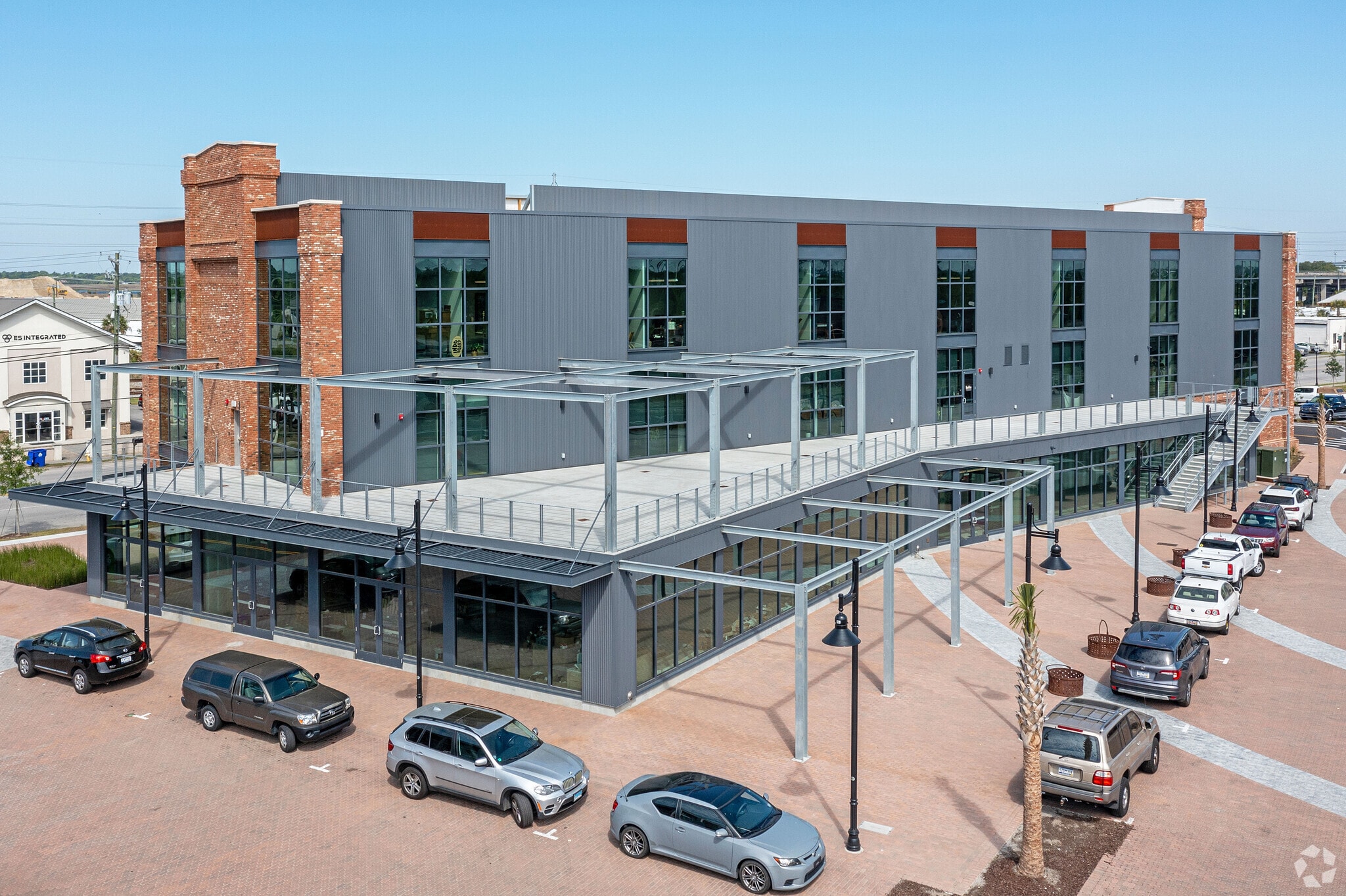 1640 Meeting Street Rd, Charleston, SC for lease Primary Photo- Image 1 of 21