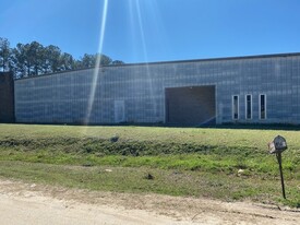 2406 Commerce Ln, Albany GA - Entrepôt