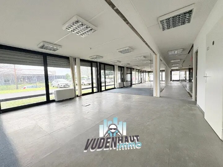 Bureau dans Toulouse à louer - Photo du bâtiment - Image 1 de 18