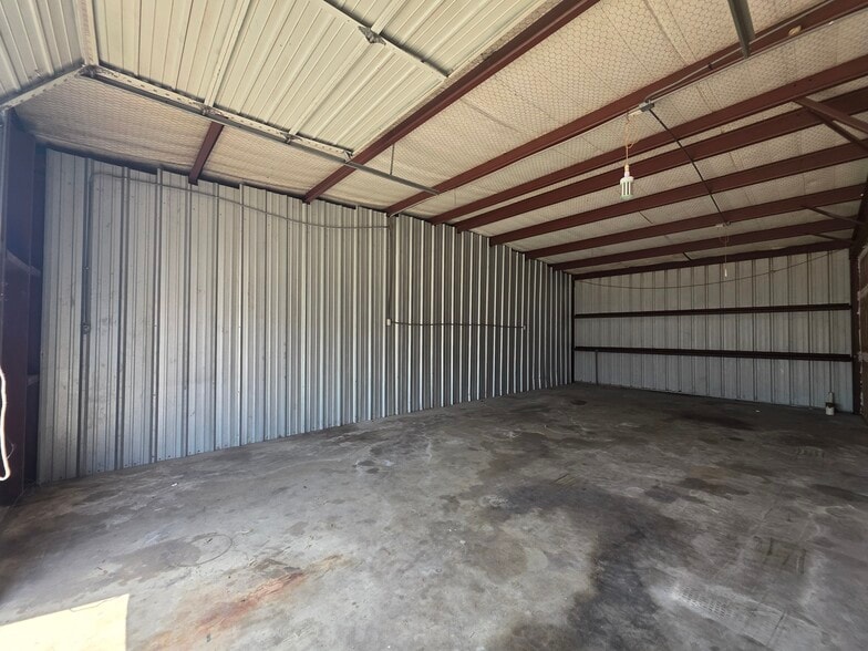 1814 City Hall Dr, Rosenberg, TX for lease - Building Photo - Image 2 of 5