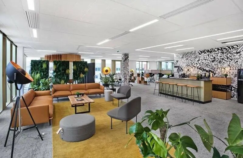 Office in Saint-Ouen-sur-Seine for lease - Interior Photo - Image 3 of 5