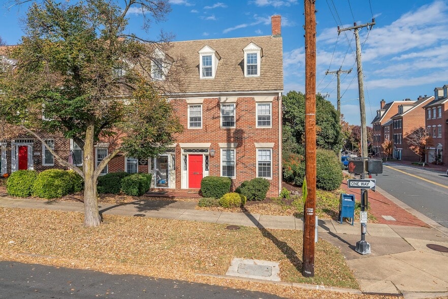 801-809 Franklin St, Alexandria, VA for lease - Building Photo - Image 2 of 7