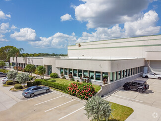 Plus de détails pour 4747 Progress Ave, Naples, FL - Industriel à vendre