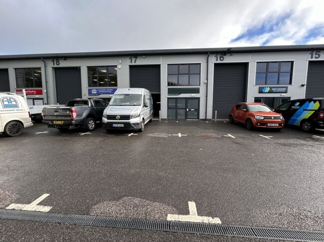Plus de détails pour 32 Burrington Way, Plymouth - Industriel à louer