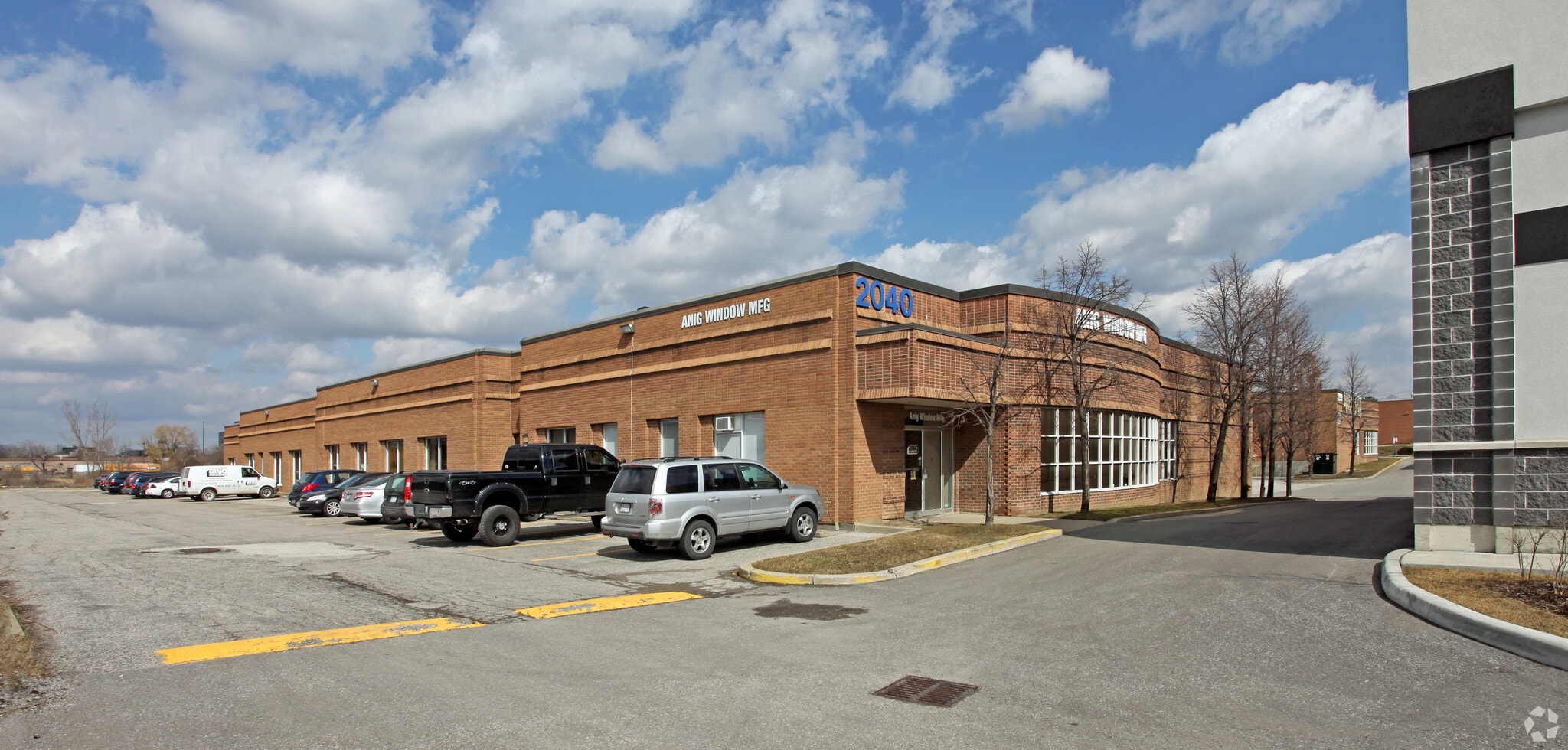 2040 Ellesmere Rd, Toronto, ON à vendre Photo principale- Image 1 de 1