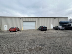 3635 N Home St, Mishawaka, IN for lease Building Photo- Image 2 of 7