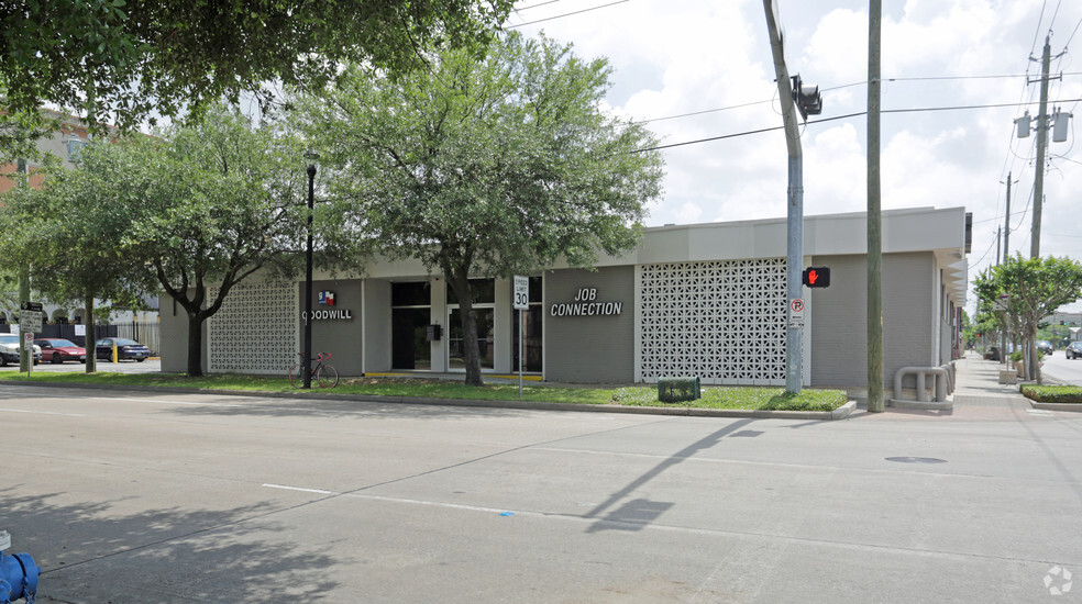 3121 San Jacinto St, Houston, TX à louer - Photo principale - Image 1 de 4