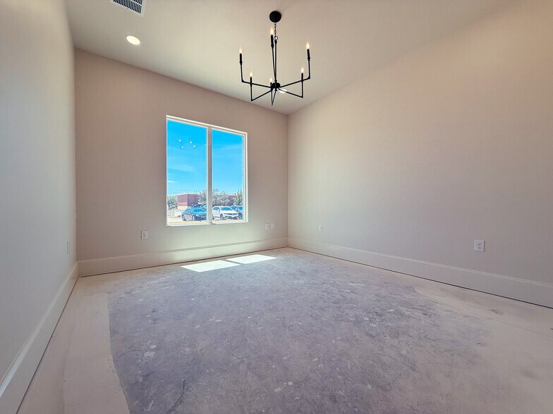 6307 79th st, Lubbock, TX à vendre - Photo du bâtiment - Image 2 de 2