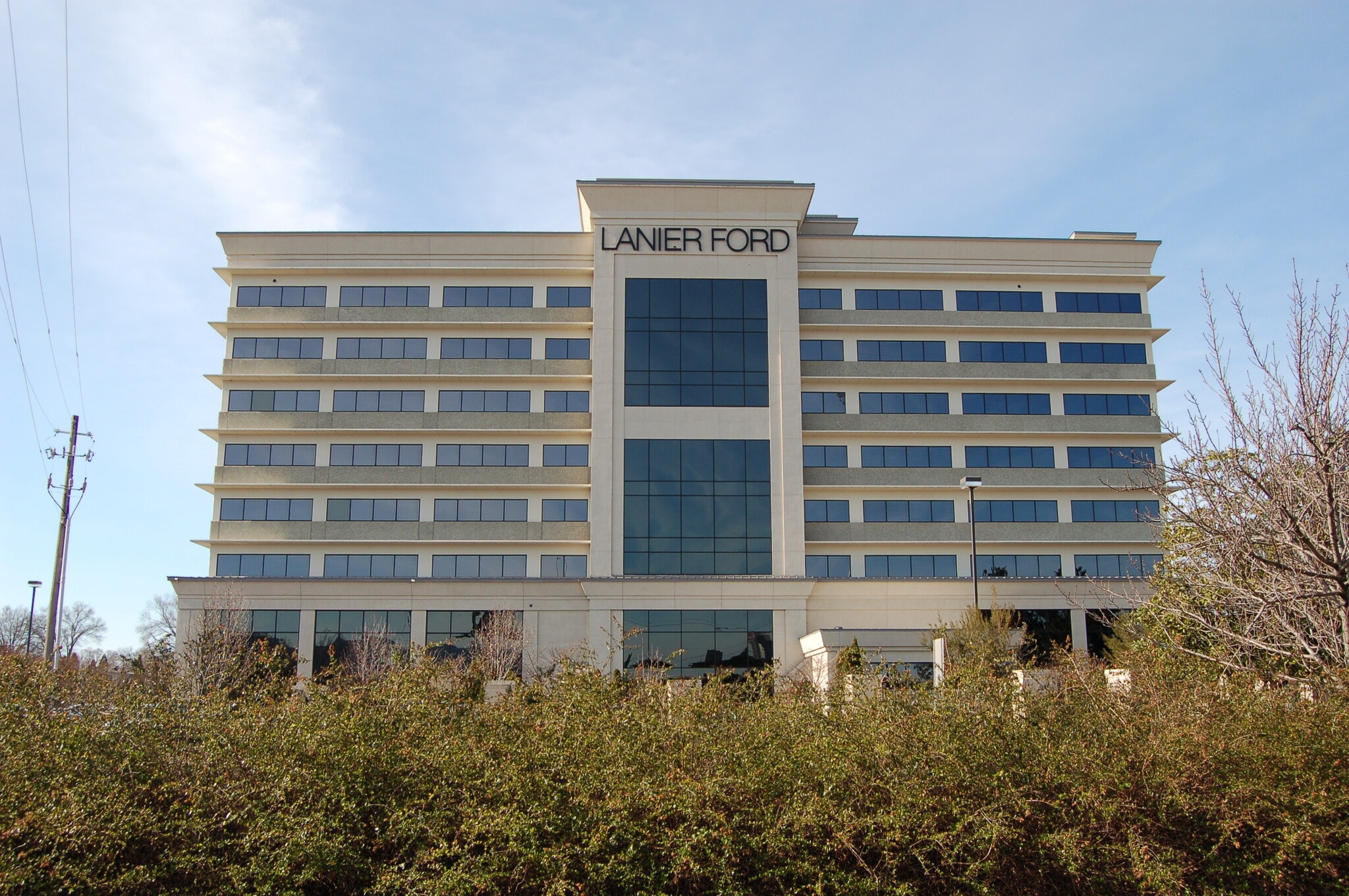 2101 Clinton Ave, Huntsville, AL à louer Photo du bâtiment- Image 1 de 4