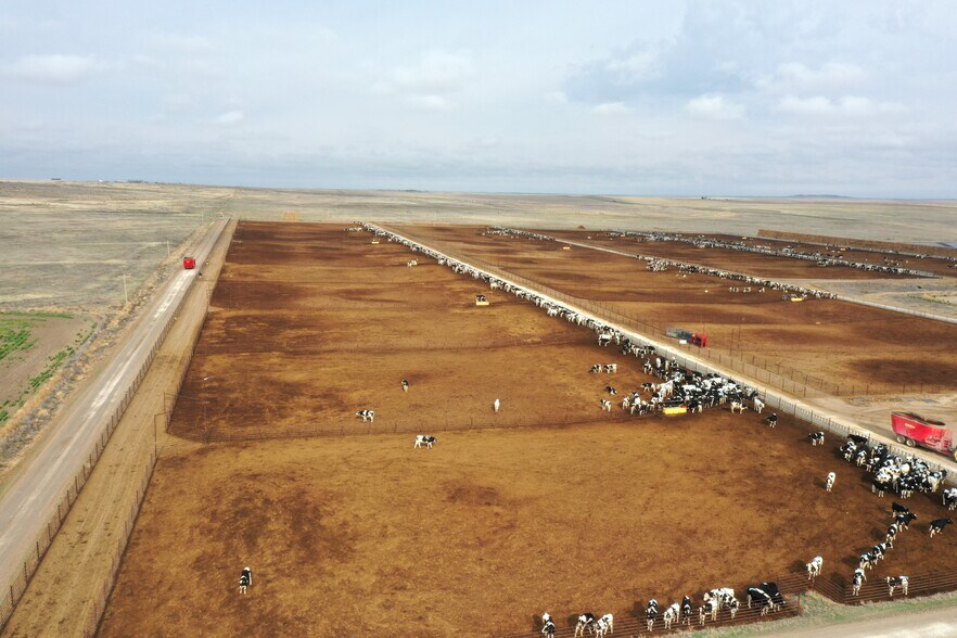 11905 Co Rd 5, Merino, CO à vendre - Photo du bâtiment - Image 2 de 26