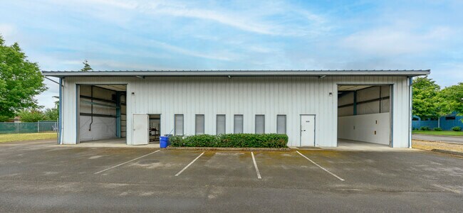 Plus de détails pour 2710 E Hancock St, Newberg, OR - Industriel à louer