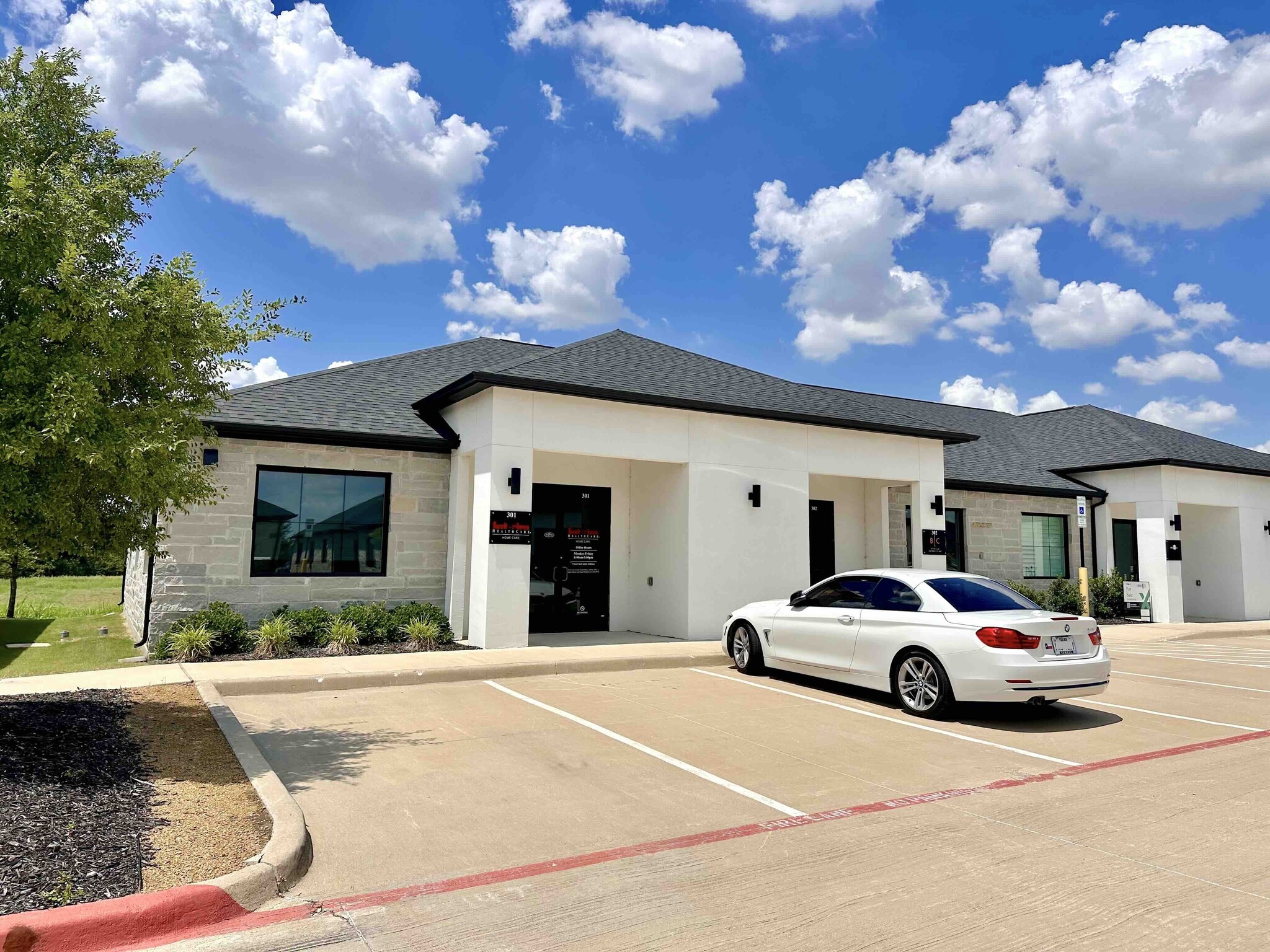 2001 Auburn Hills Pky, McKinney, TX for lease Building Photo- Image 1 of 4