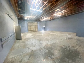 17615 Alder St, Hesperia, CA for lease Interior Photo- Image 1 of 3
