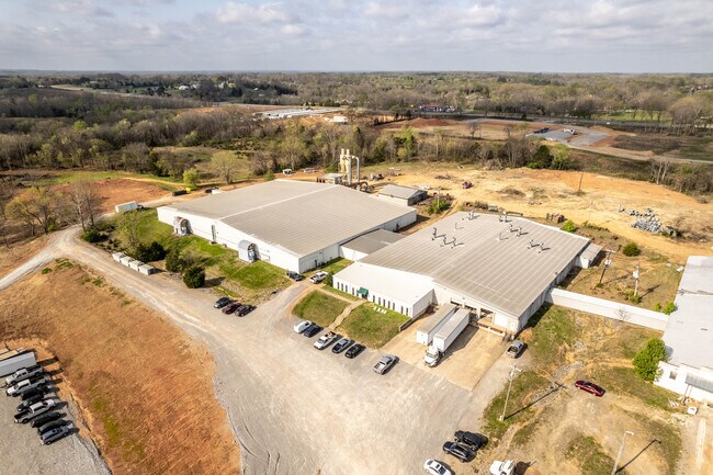 Plus de détails pour 4669 Mount Sharon Rd, Greenbrier, TN - Industriel à louer