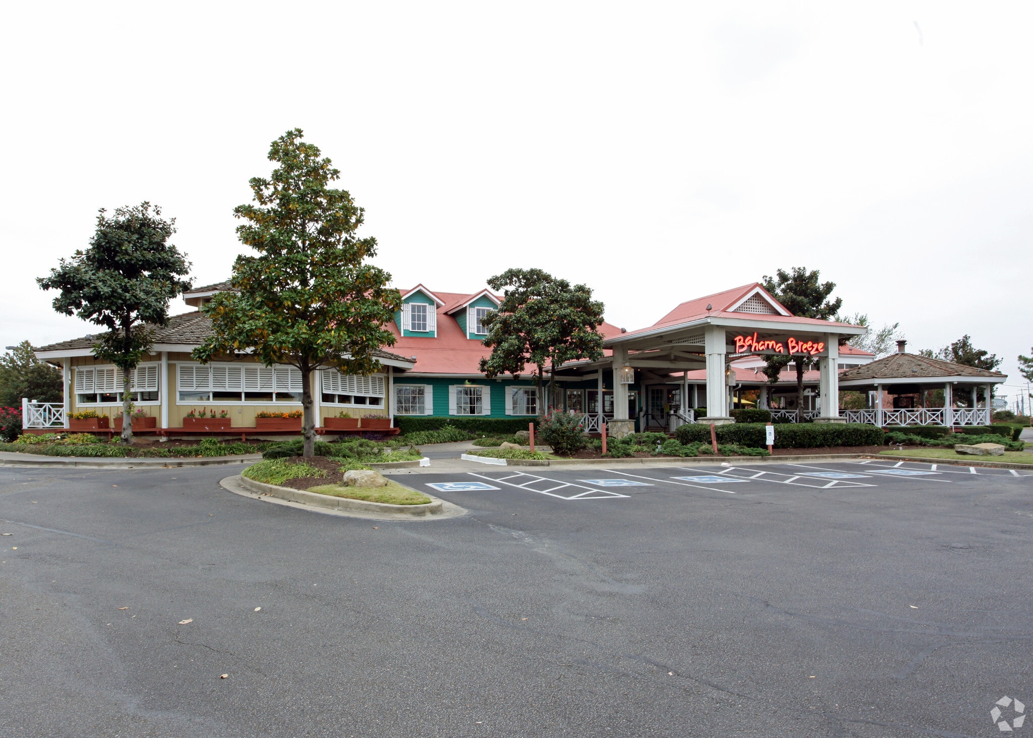 2830 N Germantown Pky, Memphis, TN for lease Primary Photo- Image 1 of 3