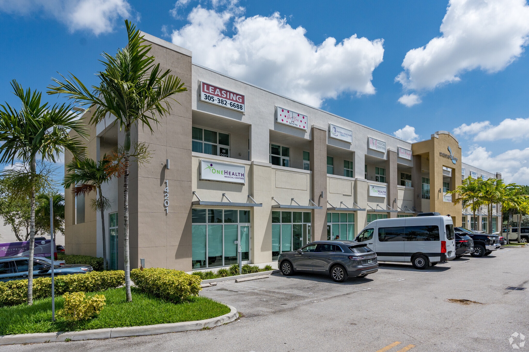 14201 SW 120th St, Miami, FL for lease Primary Photo- Image 1 of 5