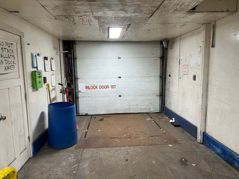 19 Nightengale Ln, Dubuque, IA à louer - Photo du bâtiment - Image 3 de 3