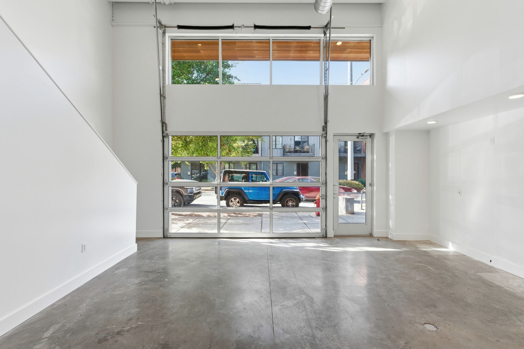 1250 Martin St, Nashville, TN for lease Interior Photo- Image 1 of 13
