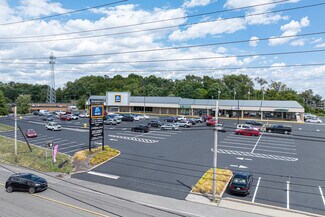 Plus de détails pour 5239-5255 Brownsville Rd, Pittsburgh, PA - Commerce de détail à louer