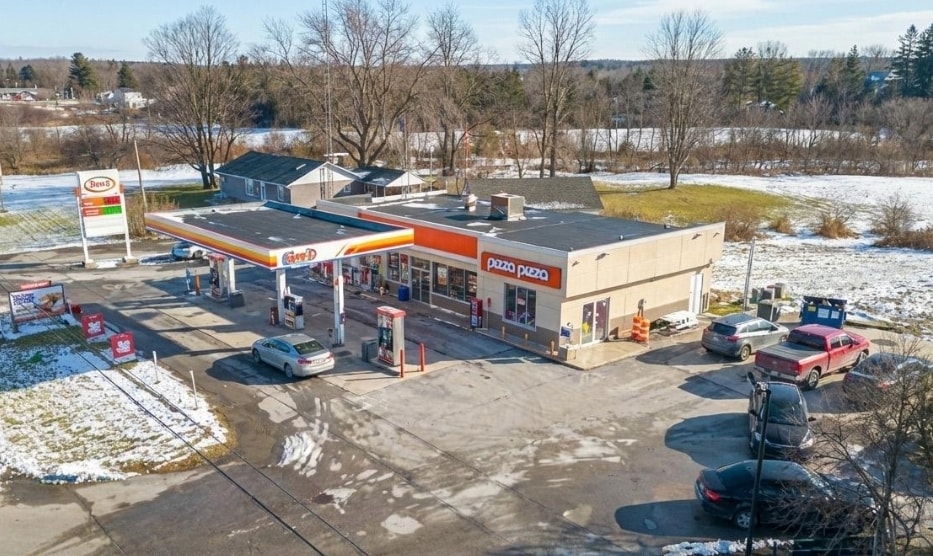 10075 Sunset Rd, Southwold, ON à vendre - Photo du bâtiment - Image 2 de 10