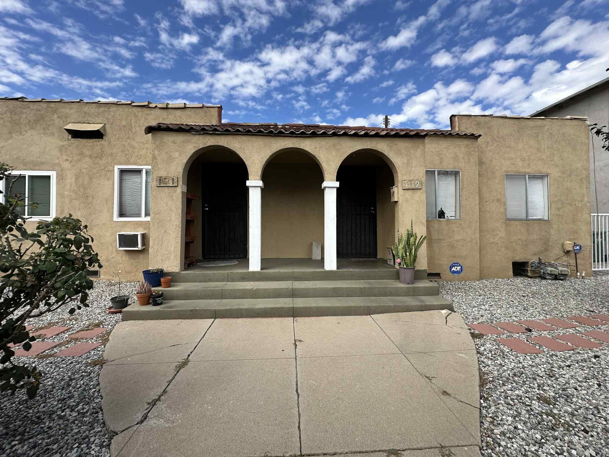 1111 W Alhambra Rd, Alhambra, CA à vendre Photo principale- Image 1 de 10