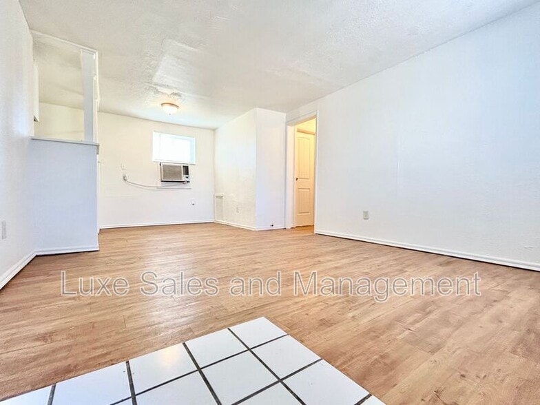 1700 Karen Dr, Del City, OK for sale - Building Photo - Image 3 of 22
