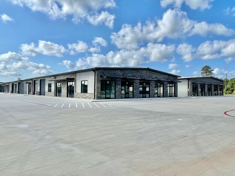 8265 FM 1488 Rd, Magnolia, TX à louer - Photo du bâtiment - Image 3 de 5