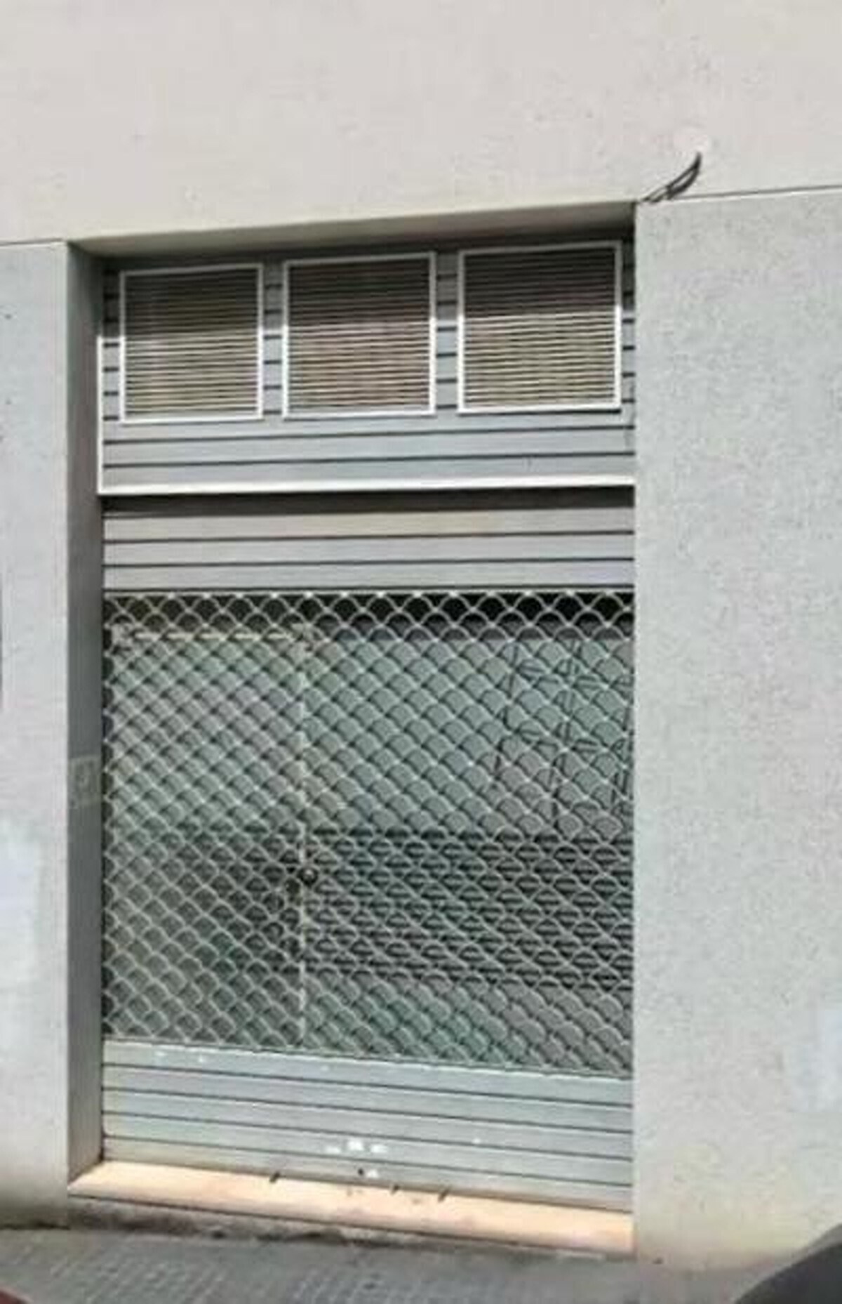 Office/Retail in Sant Pere de Ribes, Barcelona for lease Building Photo- Image 1 of 2