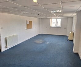 Braydon Ln, Cricklade for lease Interior Photo- Image 2 of 3