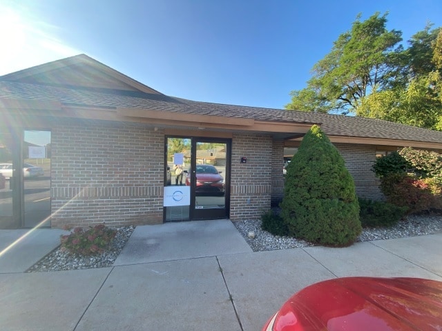 3281 Racquet Club Dr, Traverse City, MI for lease Building Photo- Image 1 of 12