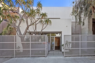 1514 Abbot Kinney Blvd, Los Angeles, CA for lease Building Photo- Image 1 of 21