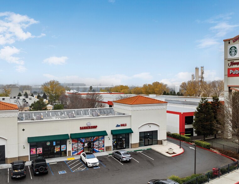 1213-1275 California Ave, Pittsburg, CA à louer - Photo du bâtiment - Image 2 de 8