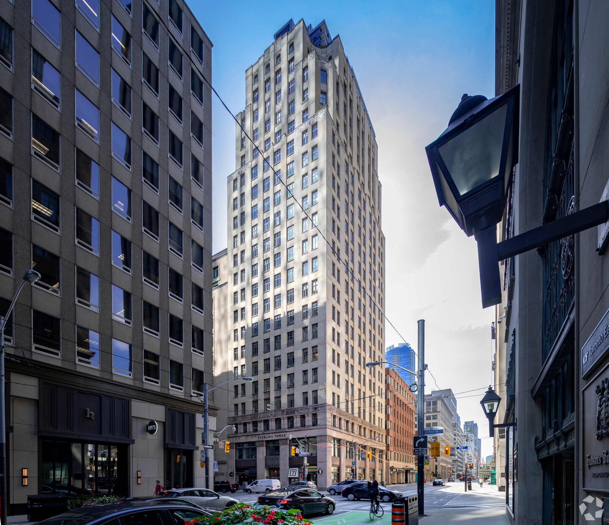 372 Bay St, Toronto, ON for lease Building Photo- Image 1 of 9