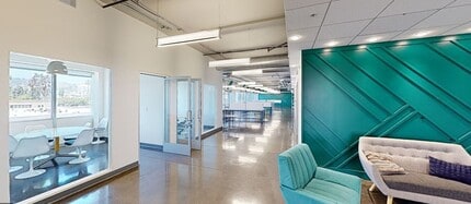 6725 W Sunset Blvd, Los Angeles, CA à louer Numérisation 3D de Matterport- Image 1 de 7