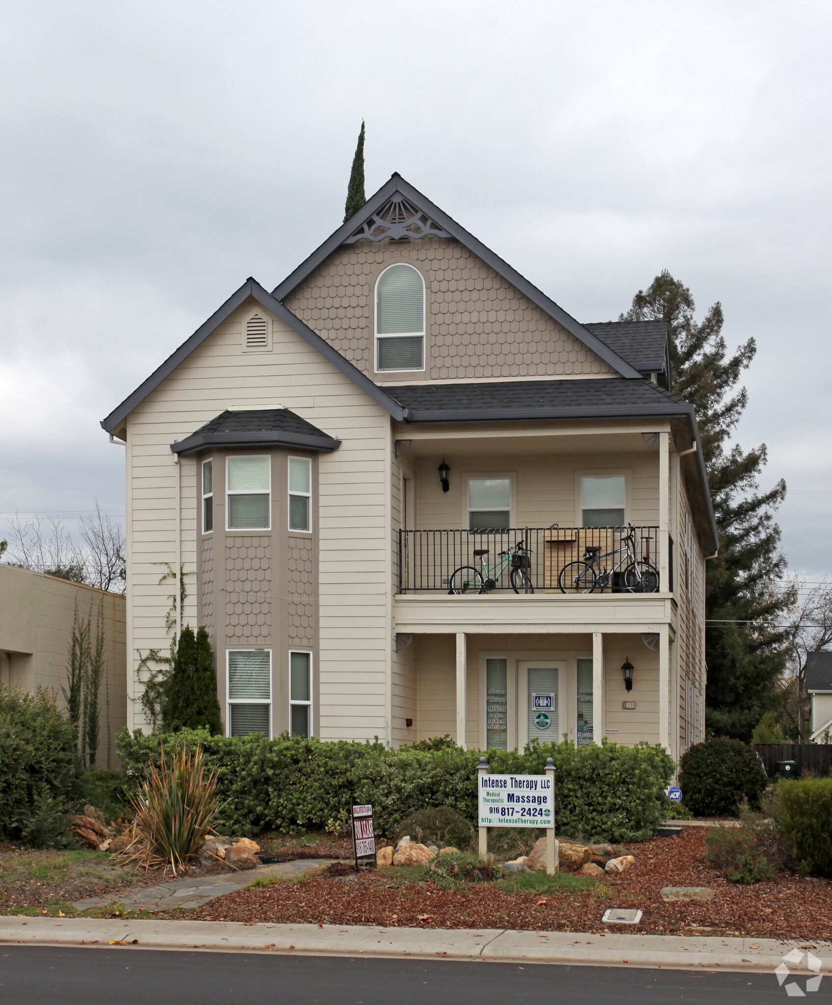 312 Natoma St, Folsom, CA à vendre Photo principale- Image 1 de 1