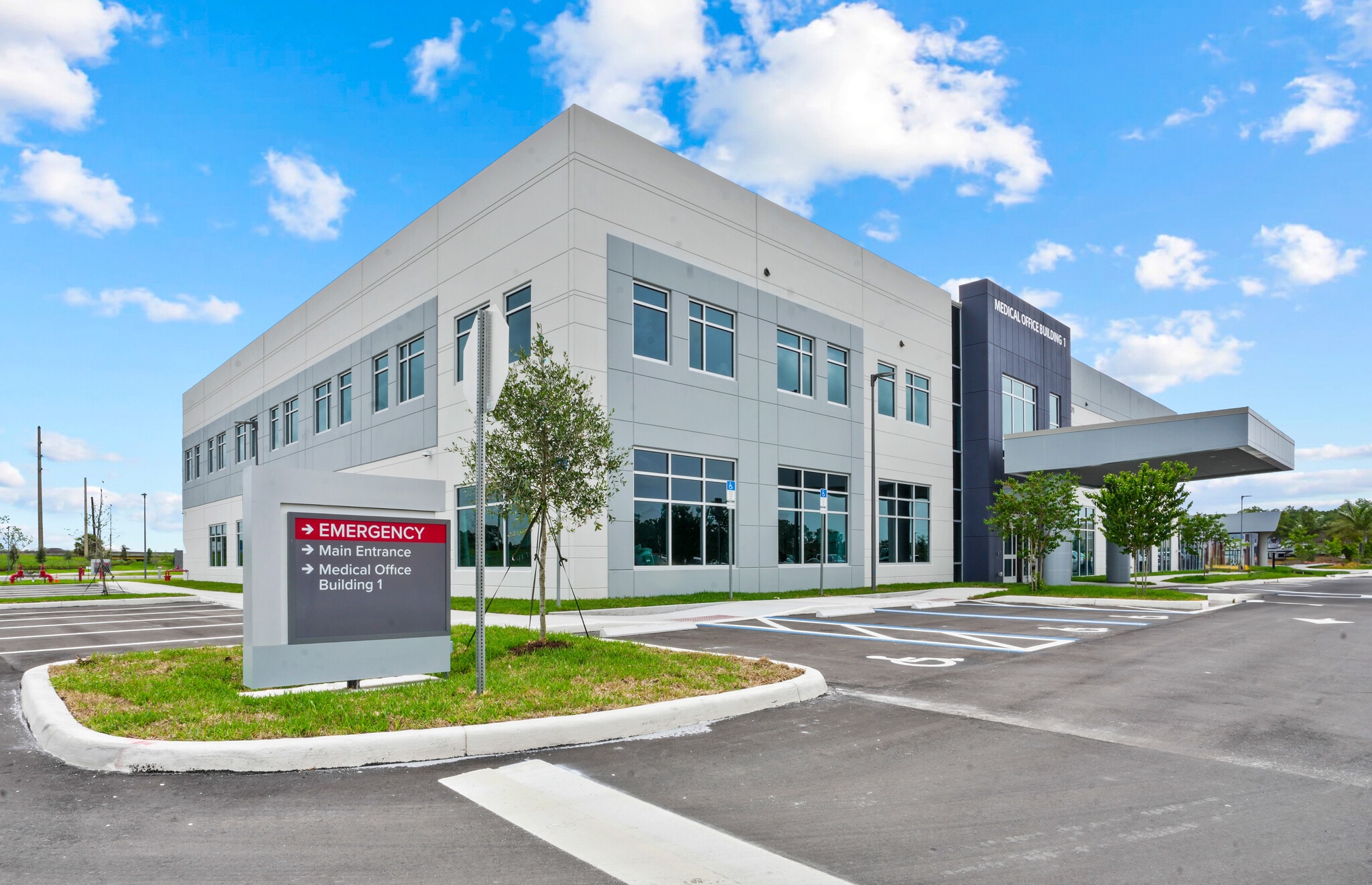 370 Veranda Falls Wy, Port Saint Lucie, FL for lease Primary Photo- Image 1 of 7