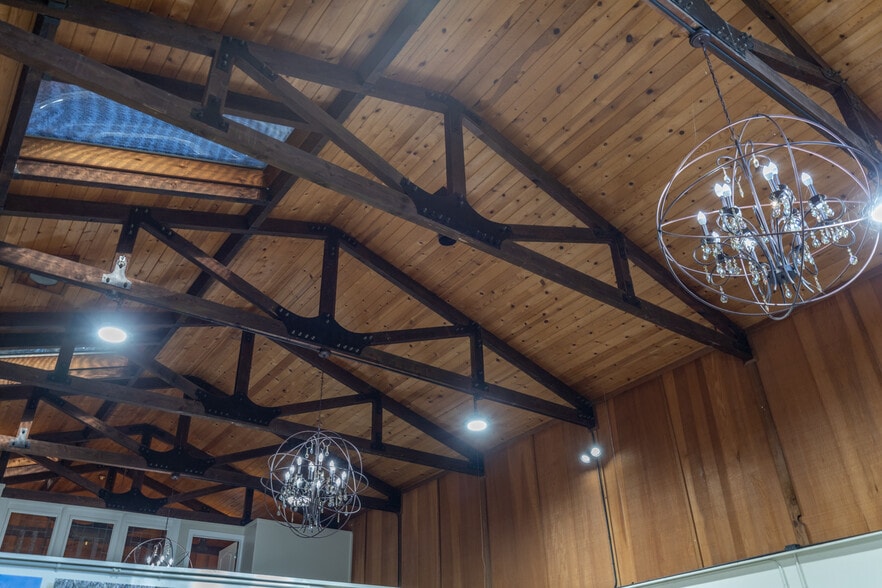 2526 Mankas Corner Rd, Fairfield, CA for sale - Interior Photo - Image 2 of 15