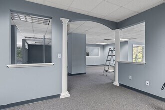 1445 Boston Post Rd, Guilford, CT for lease Interior Photo- Image 1 of 6