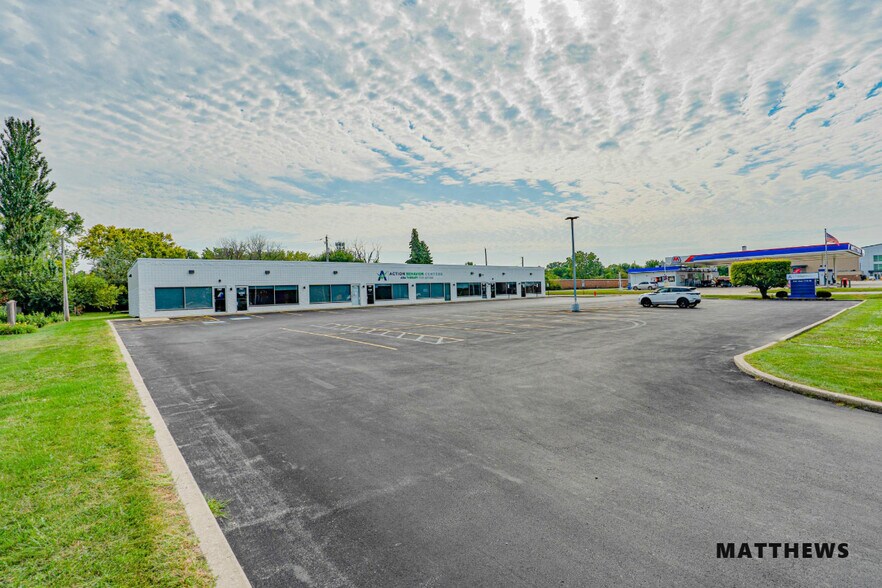 5153 W 111th St, Alsip, IL à vendre - Photo du bâtiment - Image 2 de 3