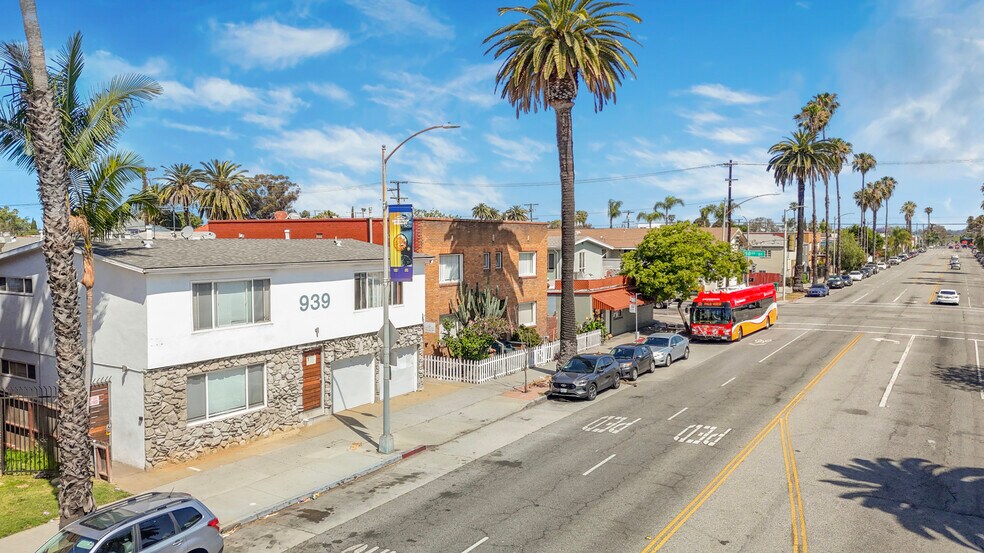 939 Pacific Ave, Long Beach, CA à vendre - Photo du bâtiment - Image 2 de 28