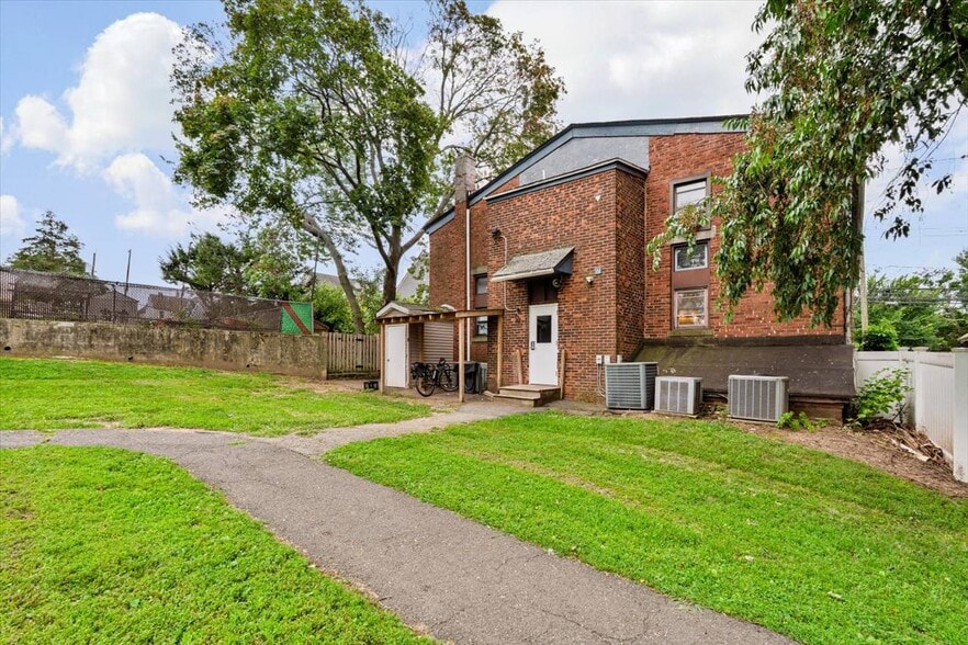 338 Delawanna Ave, Clifton, NJ for sale - Building Photo - Image 2 of 30
