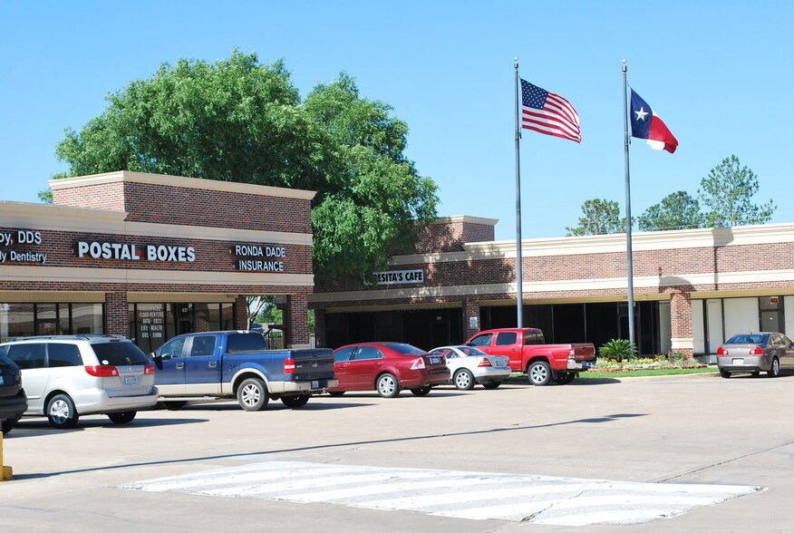 903-1051 Eldridge Rd, Sugar Land, TX à louer - Photo du bâtiment - Image 2 de 8