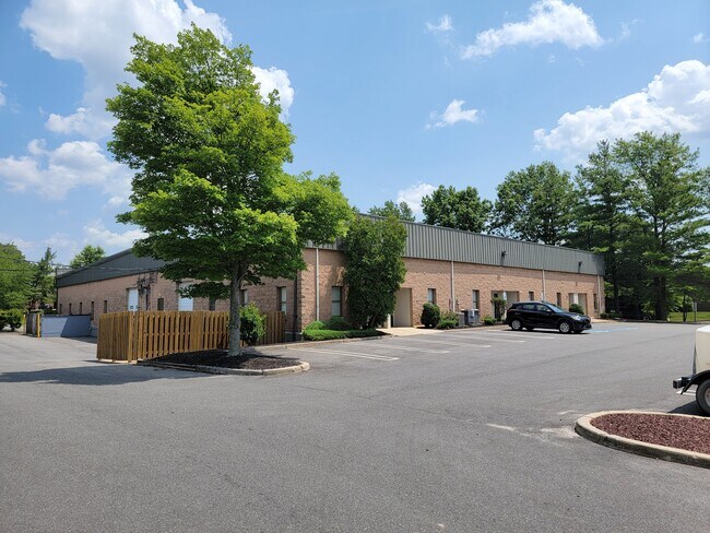 More details for 44 W Ferris St, East Brunswick, NJ - Flex for Lease